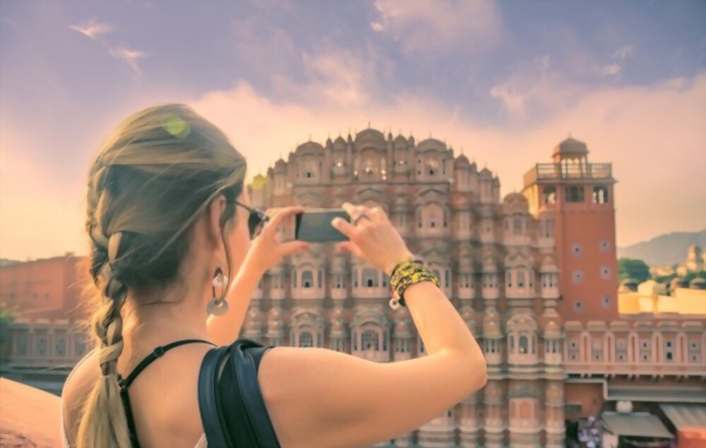 From Delhi: 6-Day Private Golden Triangle with Ranthambore